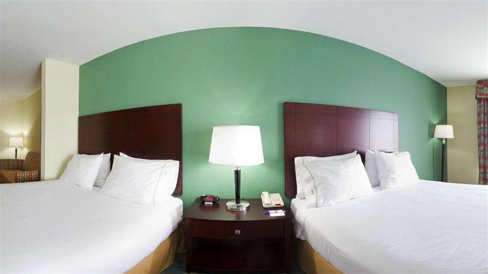 Holiday Inn Express Hotel & Suites Thornburg-S. Fredericksburg By Ihg Exterior foto