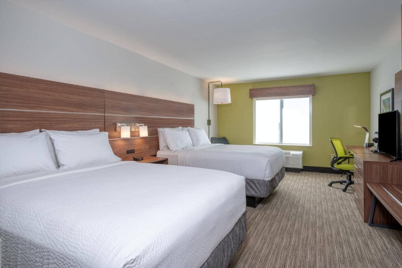Holiday Inn Express Hotel & Suites Thornburg-S. Fredericksburg By Ihg Exterior foto