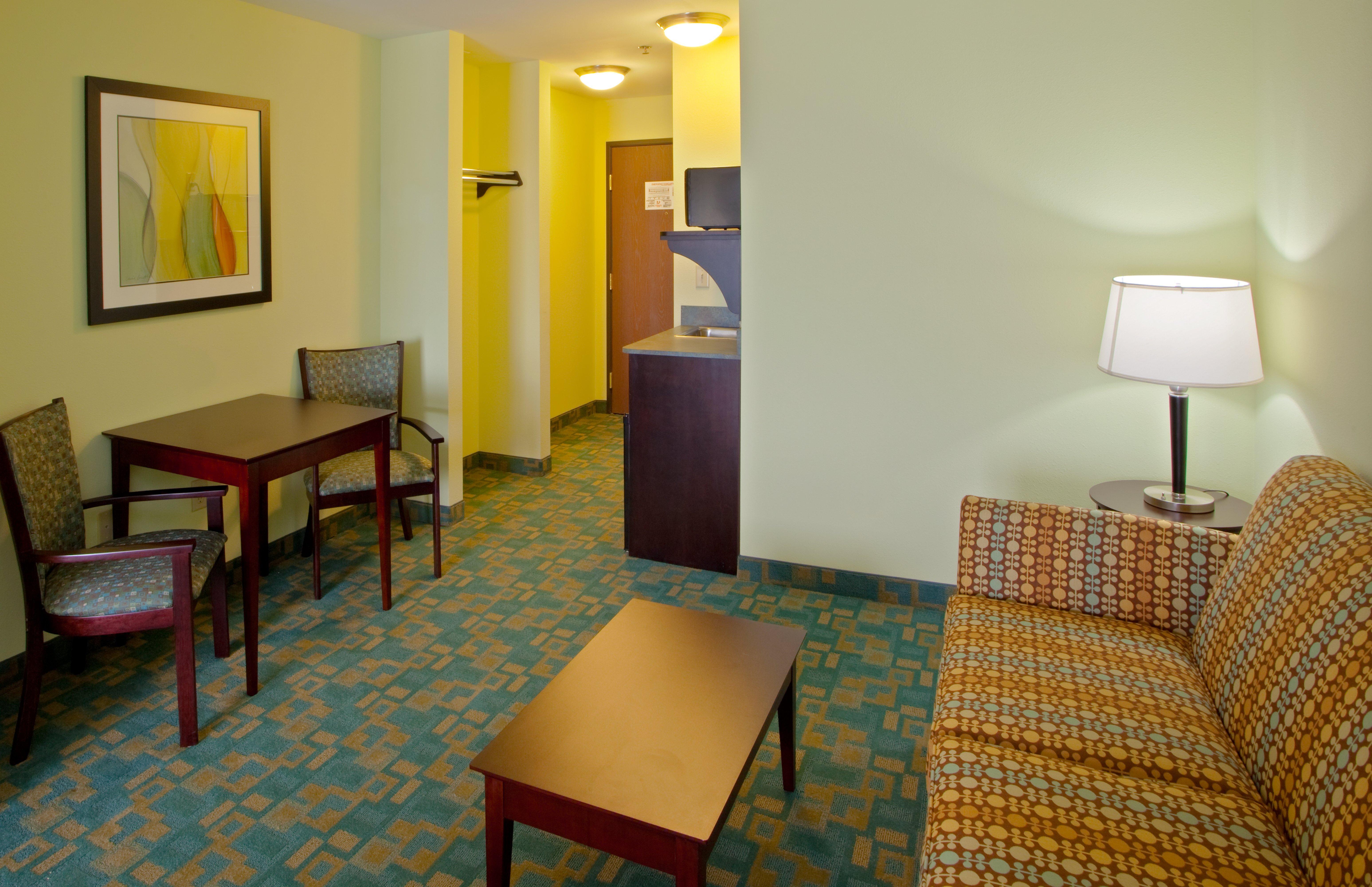 Holiday Inn Express Hotel & Suites Thornburg-S. Fredericksburg By Ihg Exterior foto