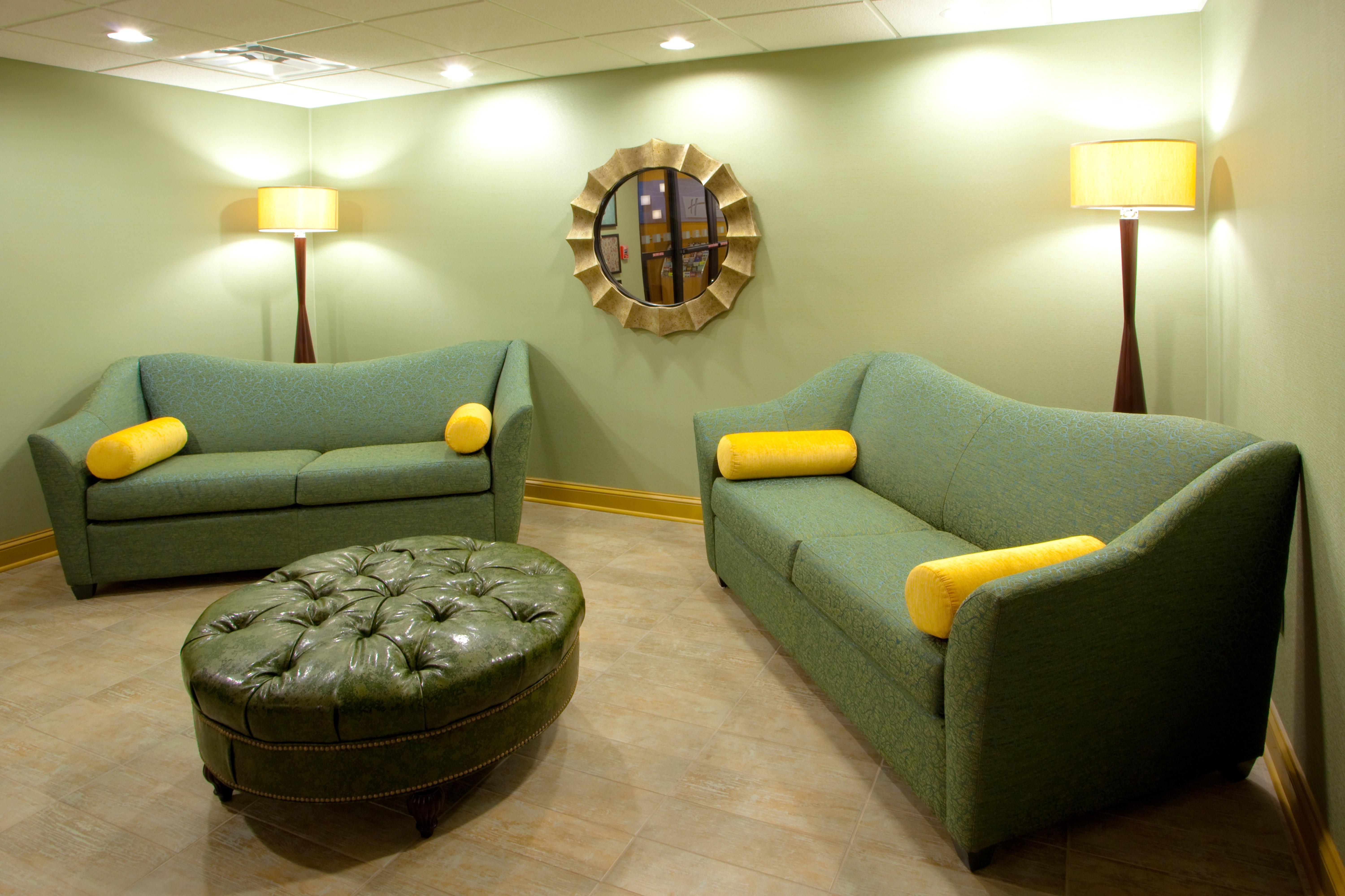 Holiday Inn Express Hotel & Suites Thornburg-S. Fredericksburg By Ihg Exterior foto
