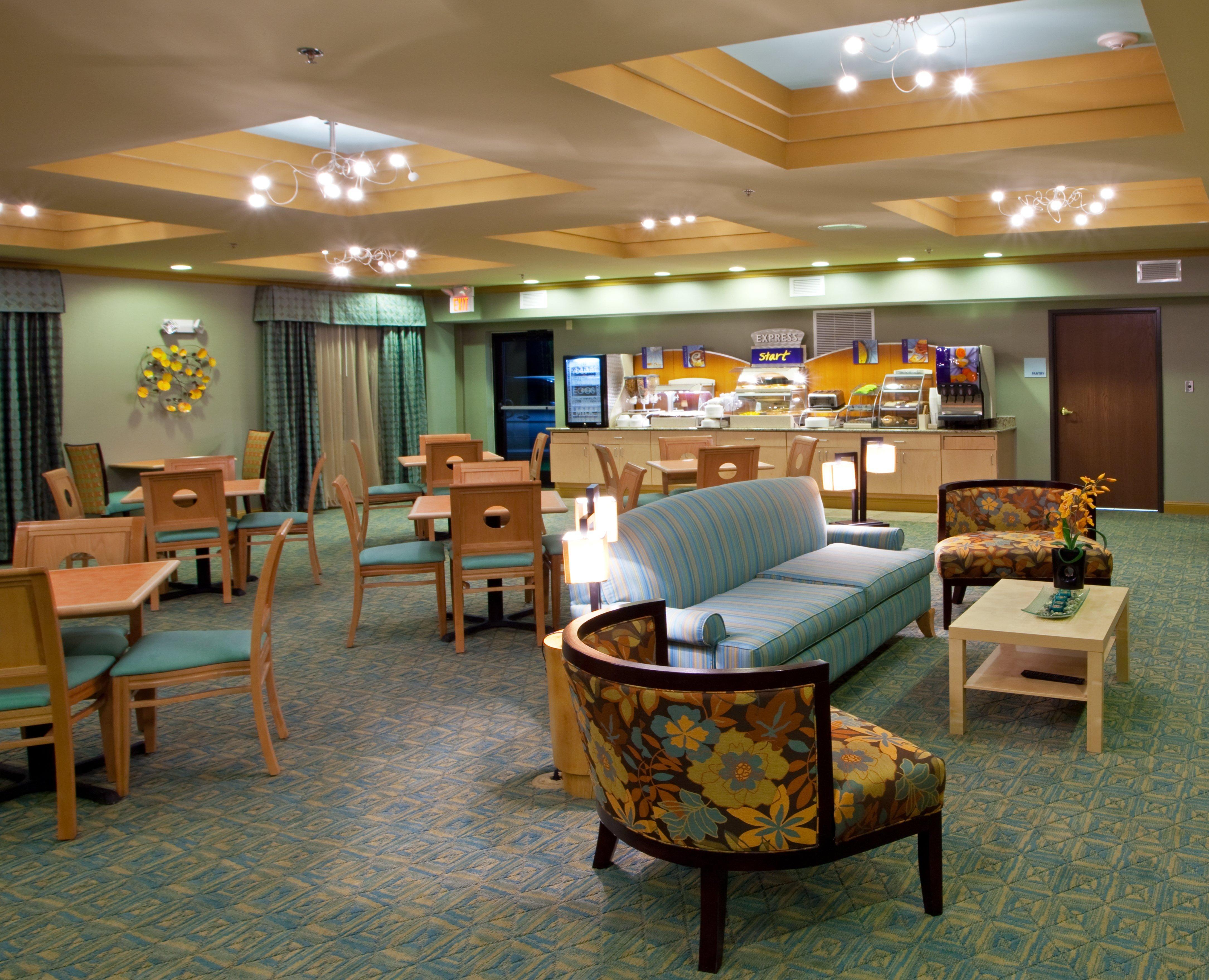 Holiday Inn Express Hotel & Suites Thornburg-S. Fredericksburg By Ihg Exterior foto